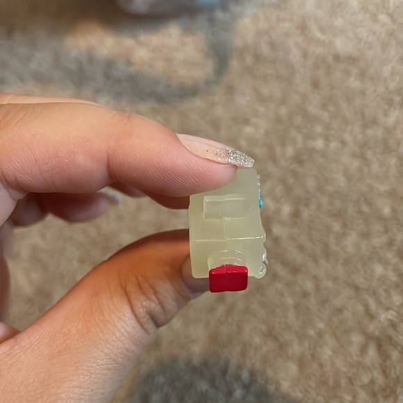 SHOPKINS! Season 5 Special Edition Electric Glow Cam Corder - Picture 2 of 4